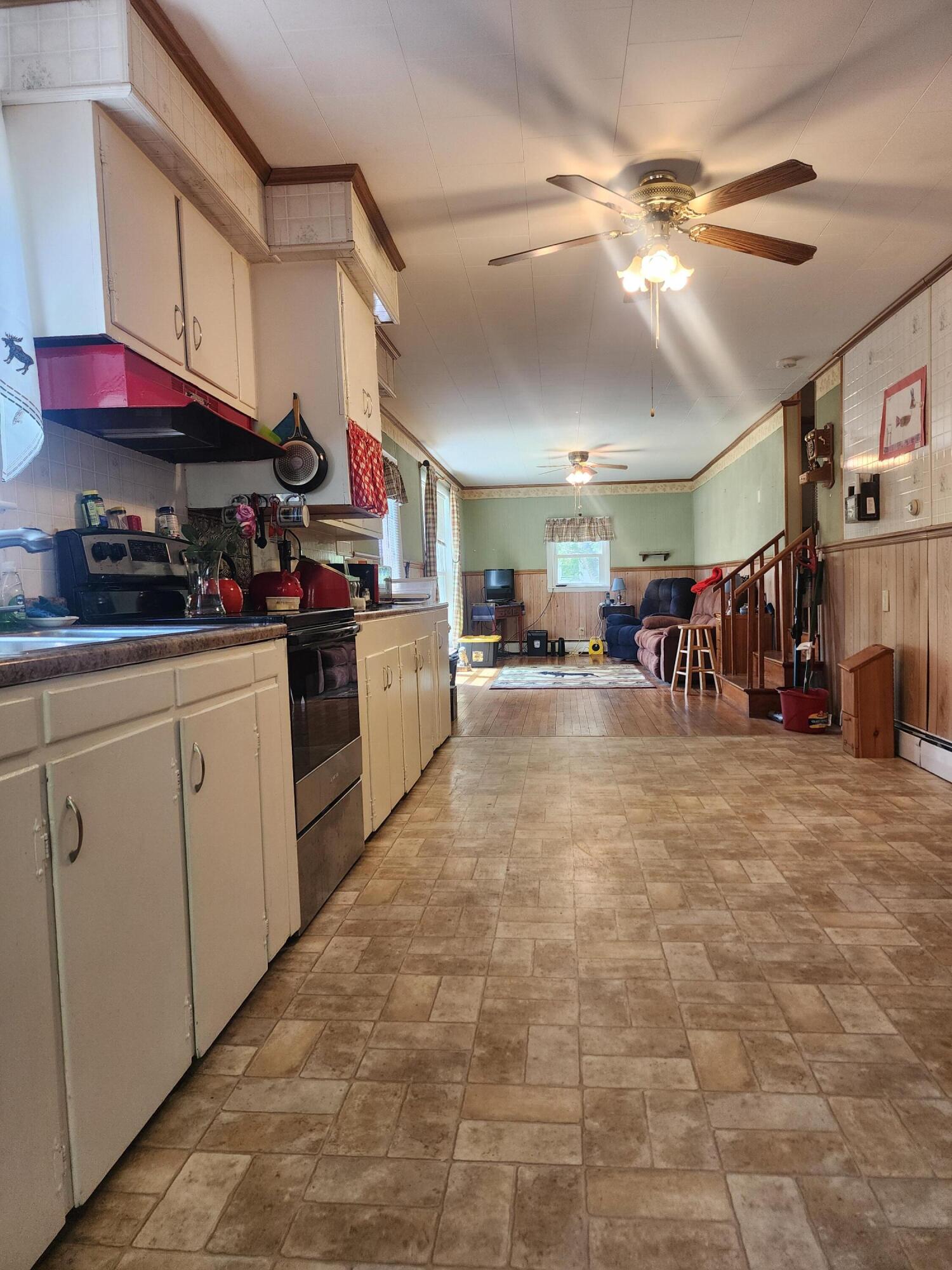 191 Belgrade Road Oakland, ME 04963 - Photo 6 of 23 Kitchen