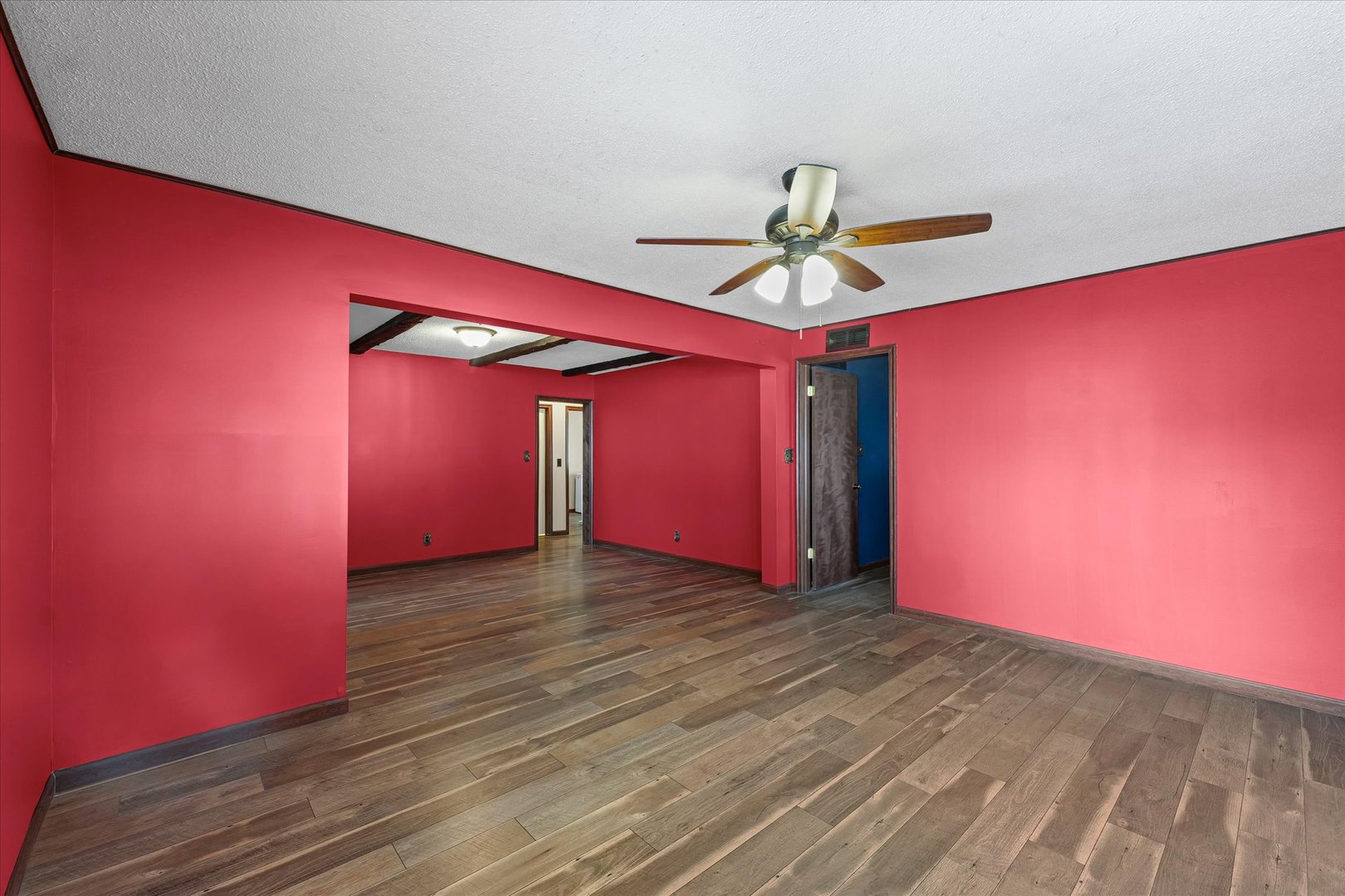 309 North Watson Street Tolono, IL 61880 - Photo 9 of 33 a view of an empty room with a window