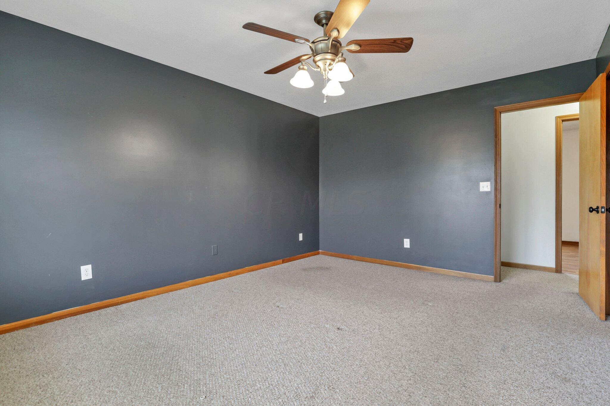 1300 Deer Run Road Newark, OH 43055 - Photo 37 of 70 33-web-or-mls-0N4A1241