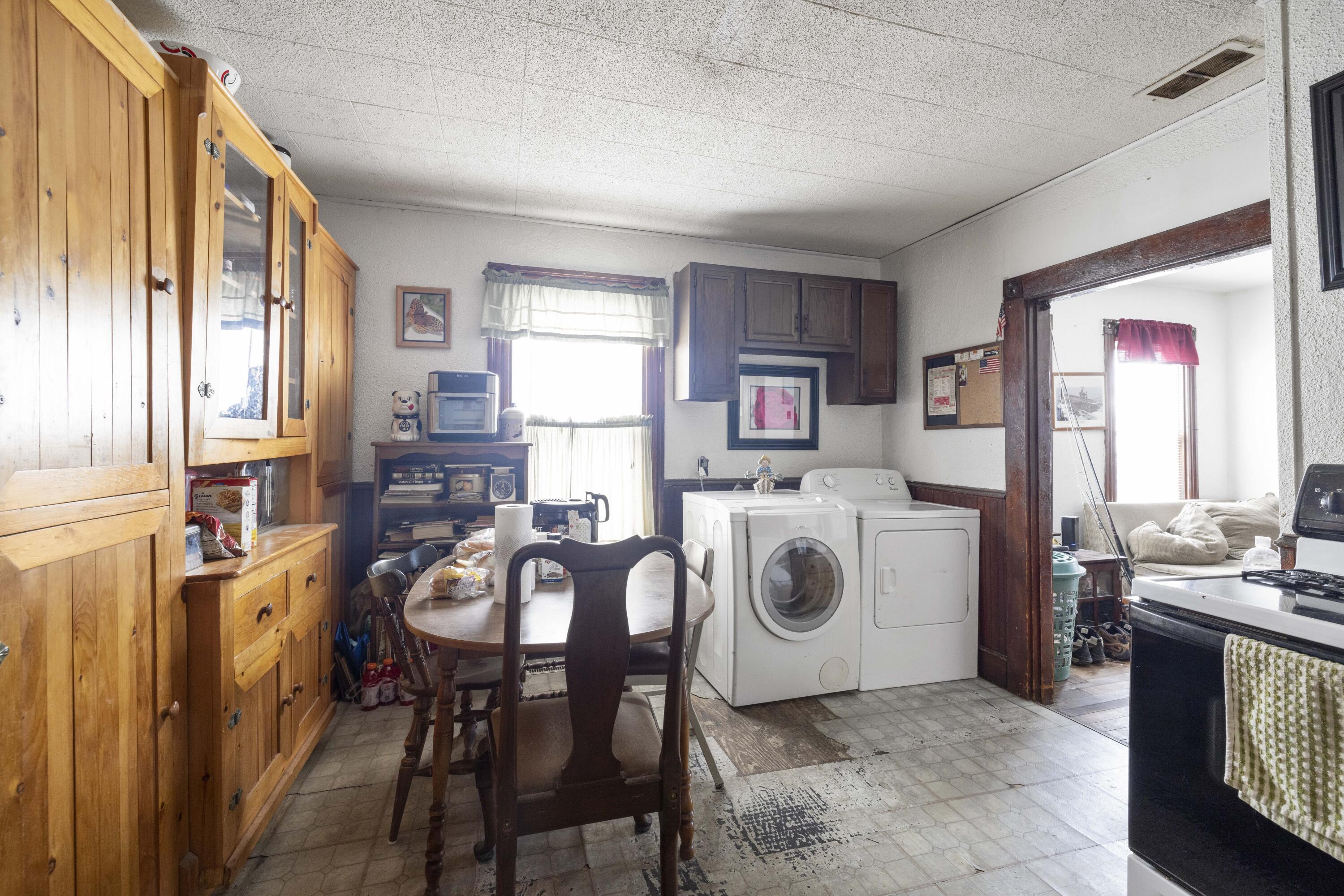 39 Green Street Biddeford, ME 04005 - Photo 8 of 15 Kitchen 102