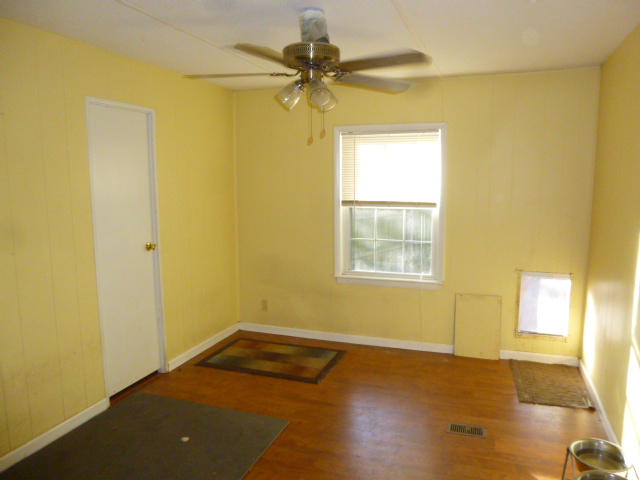 300 Grapevine Road Summerville, SC 29483 - Photo 10 of 13 300 Grapevine Rd (2)