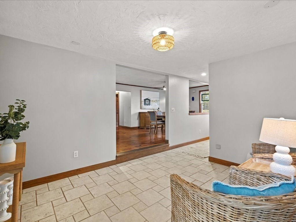 23 Edgar Road Scituate, MA 02066 - Photo 11 of 41 Gallery Image 11