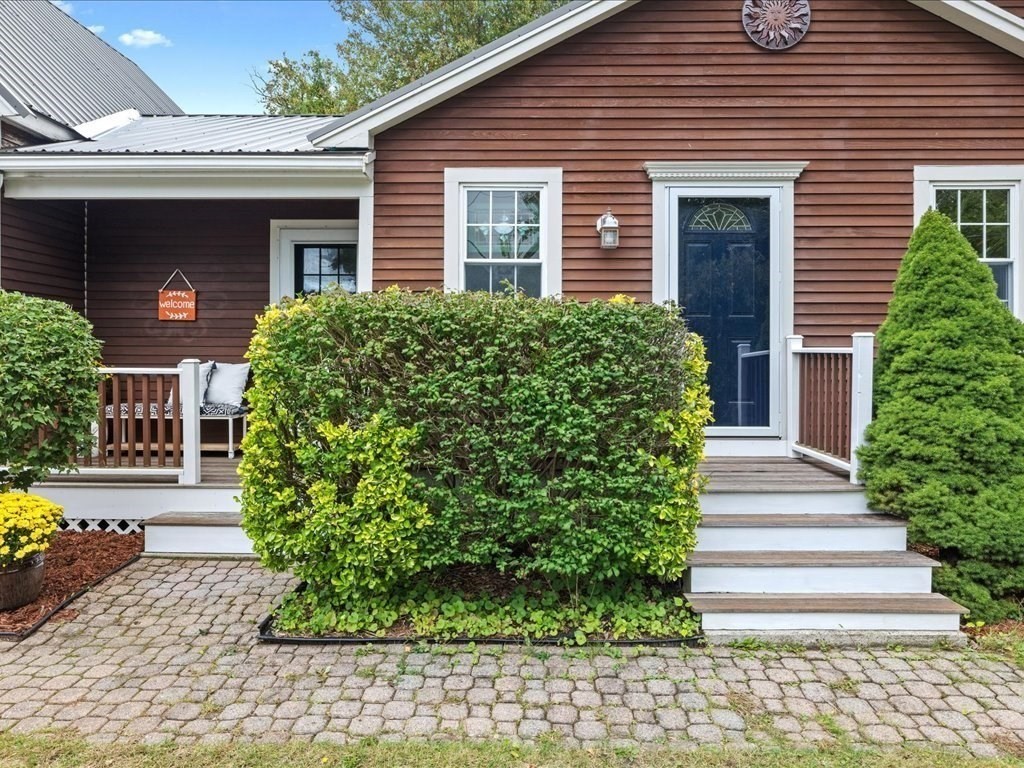 23 Edgar Road Scituate, MA 02066 - Photo 5 of 41 Gallery Image 5