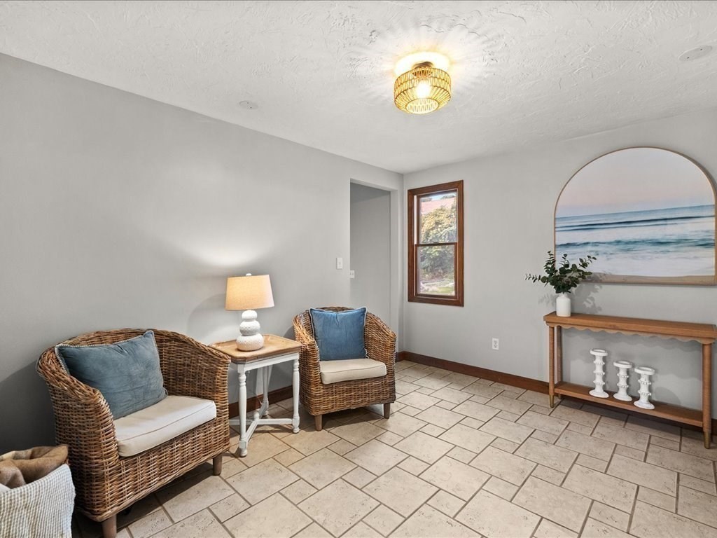 23 Edgar Road Scituate, MA 02066 - Photo 8 of 41 Gallery Image 8