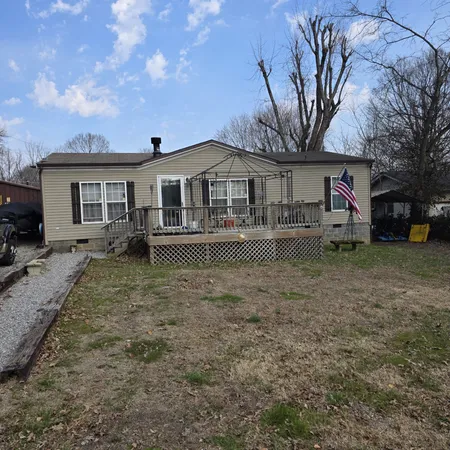 $260,000 | 2435 Old State Highway 11, Greenbrier, TN 37073