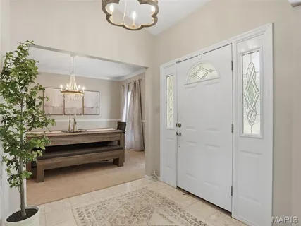 $575,000 | 6632 Towne Woods Drive, St. Louis, MO 63129