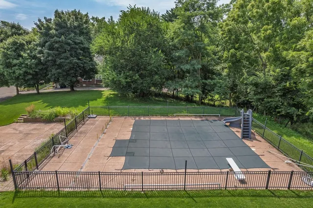 $1,890,000 | 227 Sarrington Road, Wisconsin Dells, WI 53965