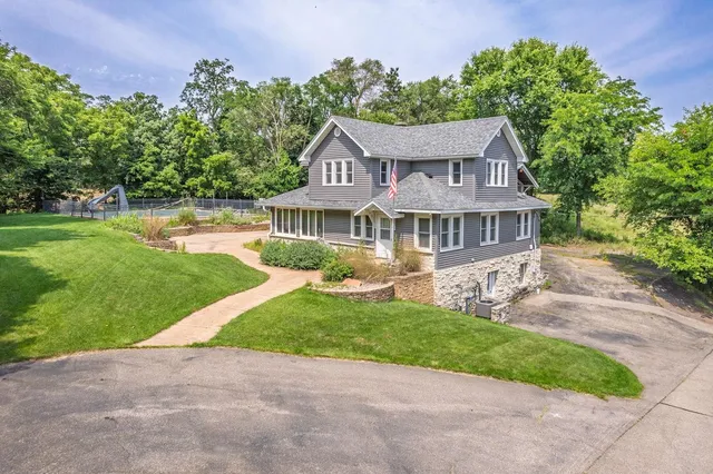 $1,890,000 | 227 Sarrington Road, Wisconsin Dells, WI 53965