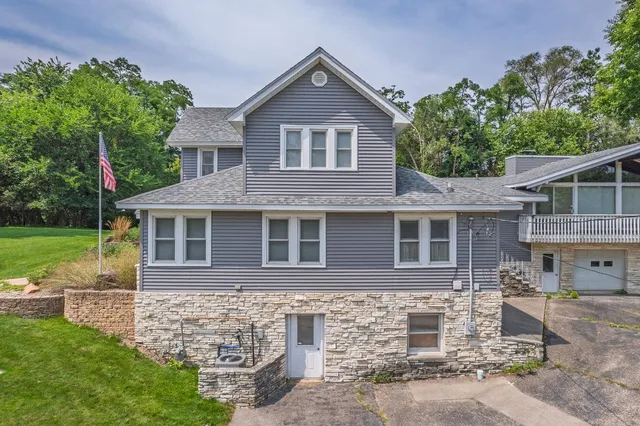 $1,890,000 | 227 Sarrington Road, Wisconsin Dells, WI 53965