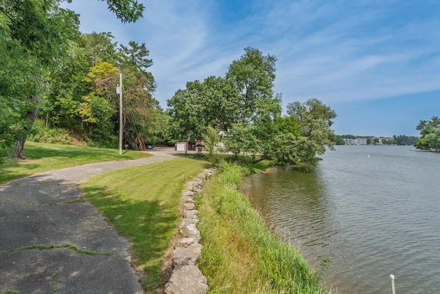 $1,890,000 | 227 Sarrington Road, Wisconsin Dells, WI 53965