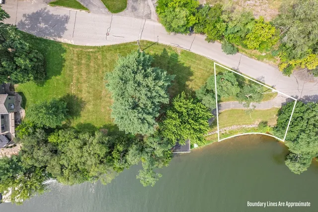 $1,890,000 | 227 Sarrington Road, Wisconsin Dells, WI 53965