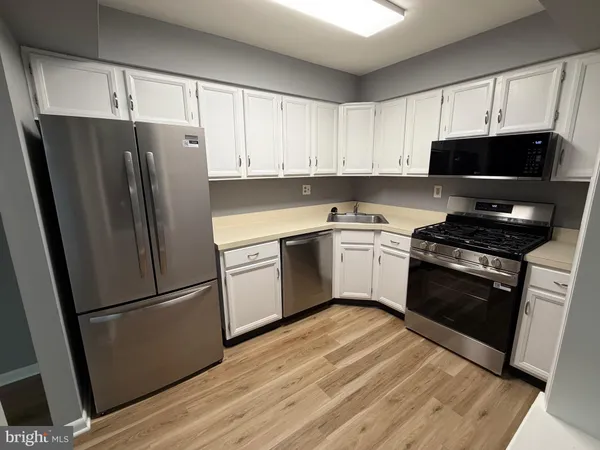 $2,400 | 132 Leedom Way, Newtown, PA 18940