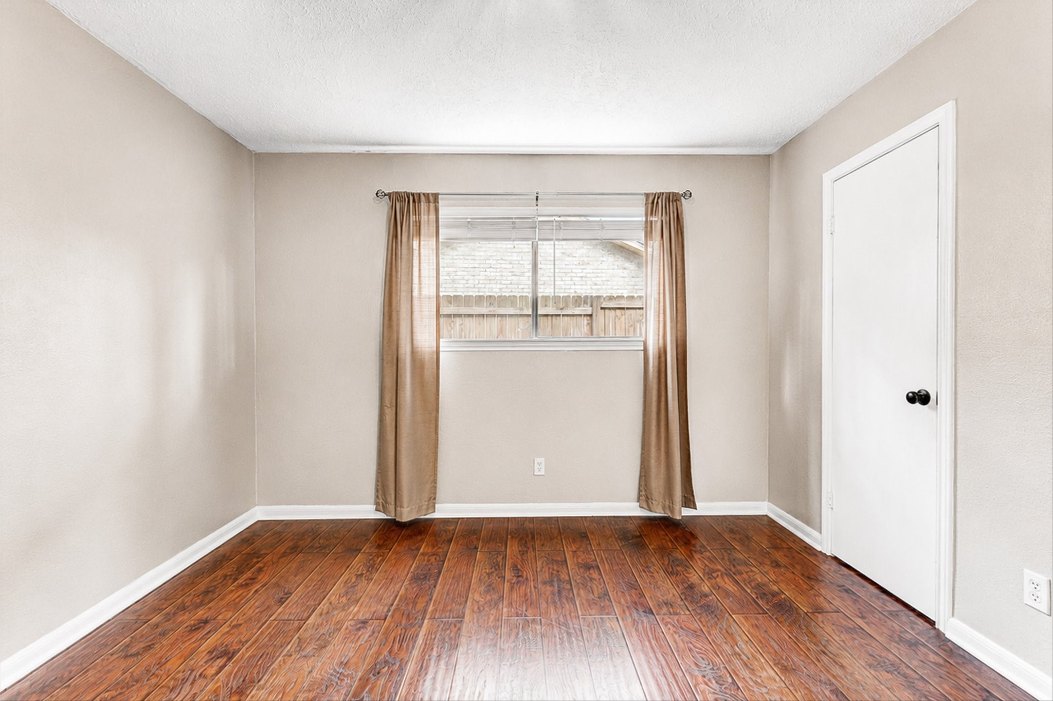 1907 Round Spring Drive Houston, TX 77339 - Photo 21 of 39