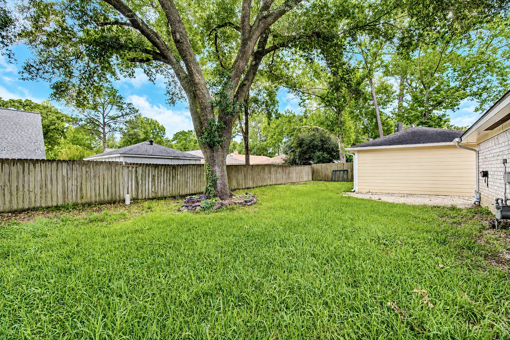 1907 Round Spring Drive Houston, TX 77339 - Photo 39 of 39