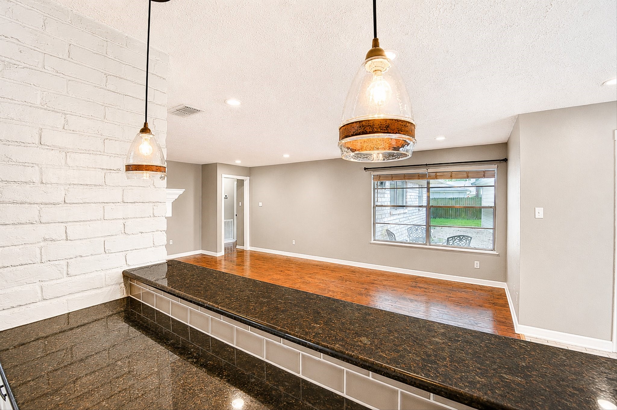 1907 Round Spring Drive Houston, TX 77339 - Photo 10 of 39
