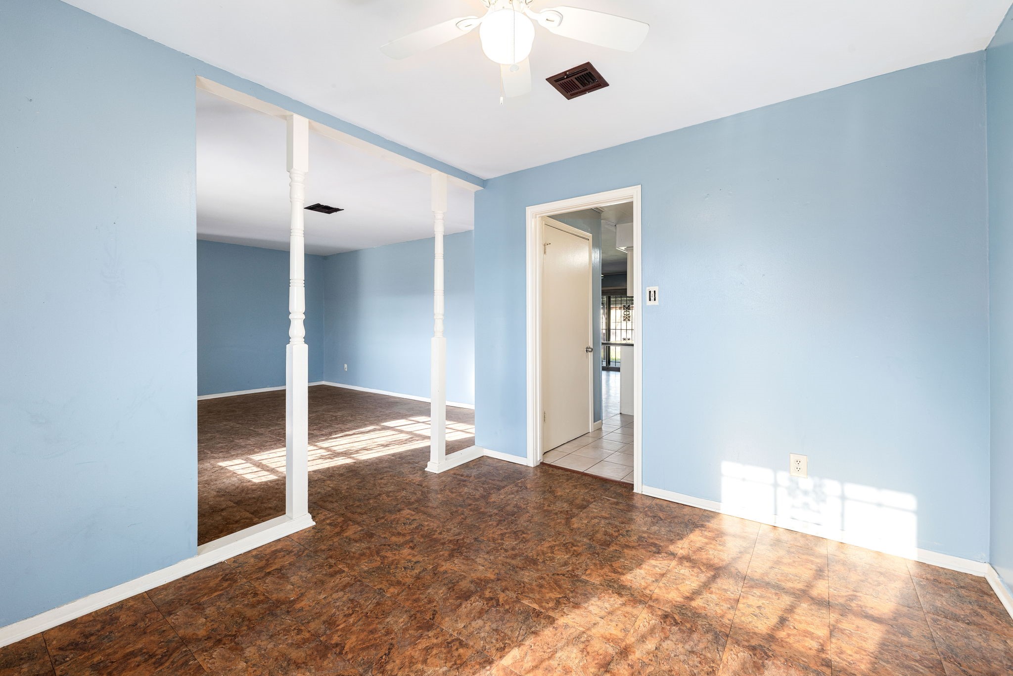 6515 Ashton Street Houston, TX 77091 - Photo 13 of 31 Formal Dining