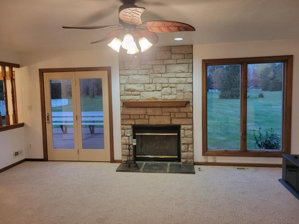 7245 Plumb Road Galena, OH 43021 - Photo 2 of 33 Family Room