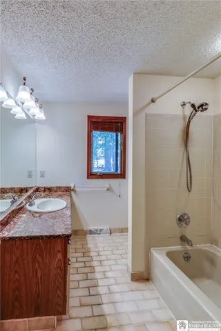 $439,900 | 118 Coriander Court, Amherst, NY 14051