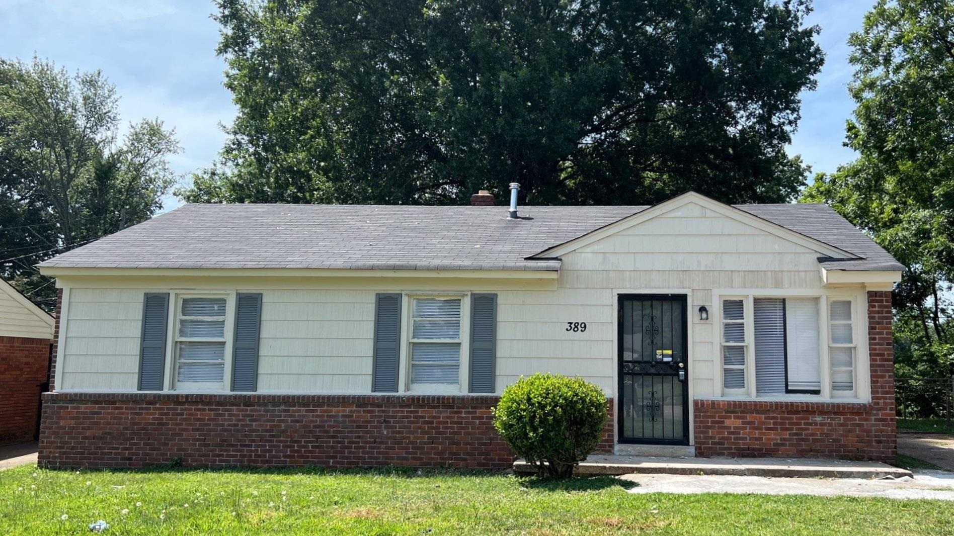 389 West Mitchell Road Memphis, TN 38109 - Photo 1 of 14