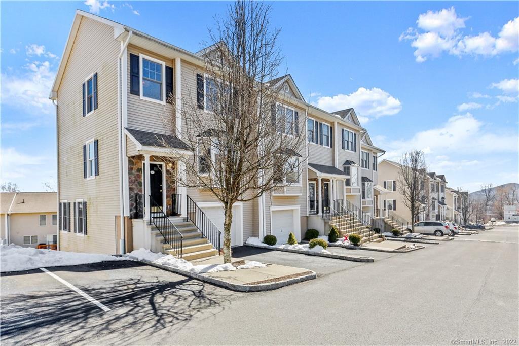 15 Scuppo Road, Unit 1401 Danbury, CT 06811 - Photo 1 of 1