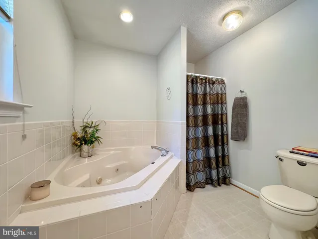 $575,000 | 7124 Juliette Low Lane, Hughesville, MD 20637