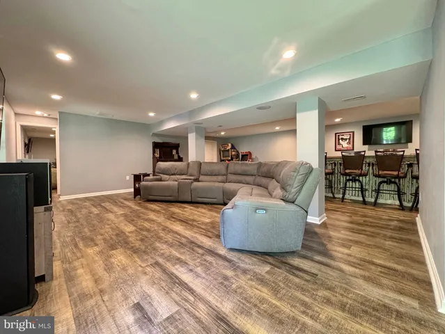 $575,000 | 7124 Juliette Low Lane, Hughesville, MD 20637