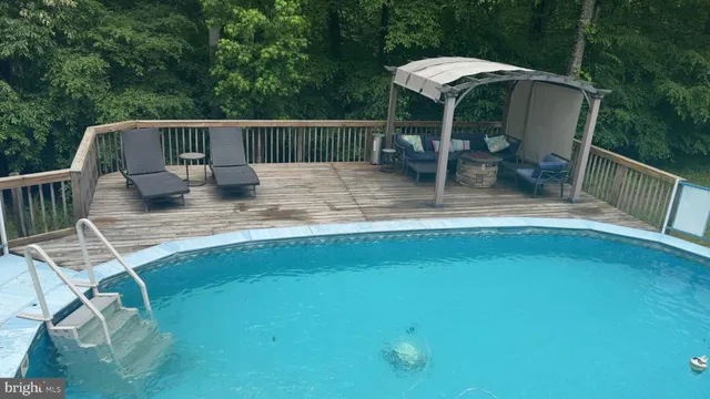 $575,000 | 7124 Juliette Low Lane, Hughesville, MD 20637