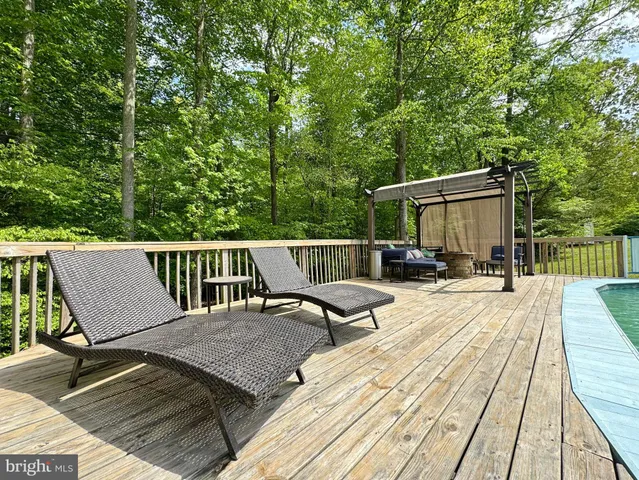 $575,000 | 7124 Juliette Low Lane, Hughesville, MD 20637