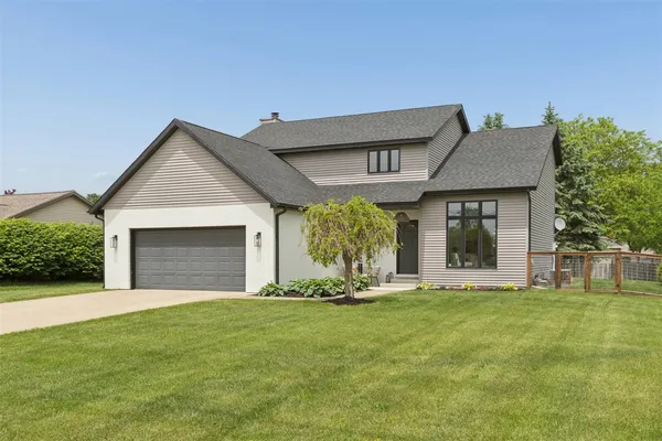 $420,000 | 729 Maiden Lane, St. Joseph, MI 49085