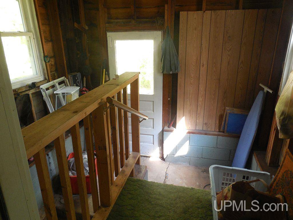 684 West Co Road Amberg, WI 54102 - Photo 10 of 25