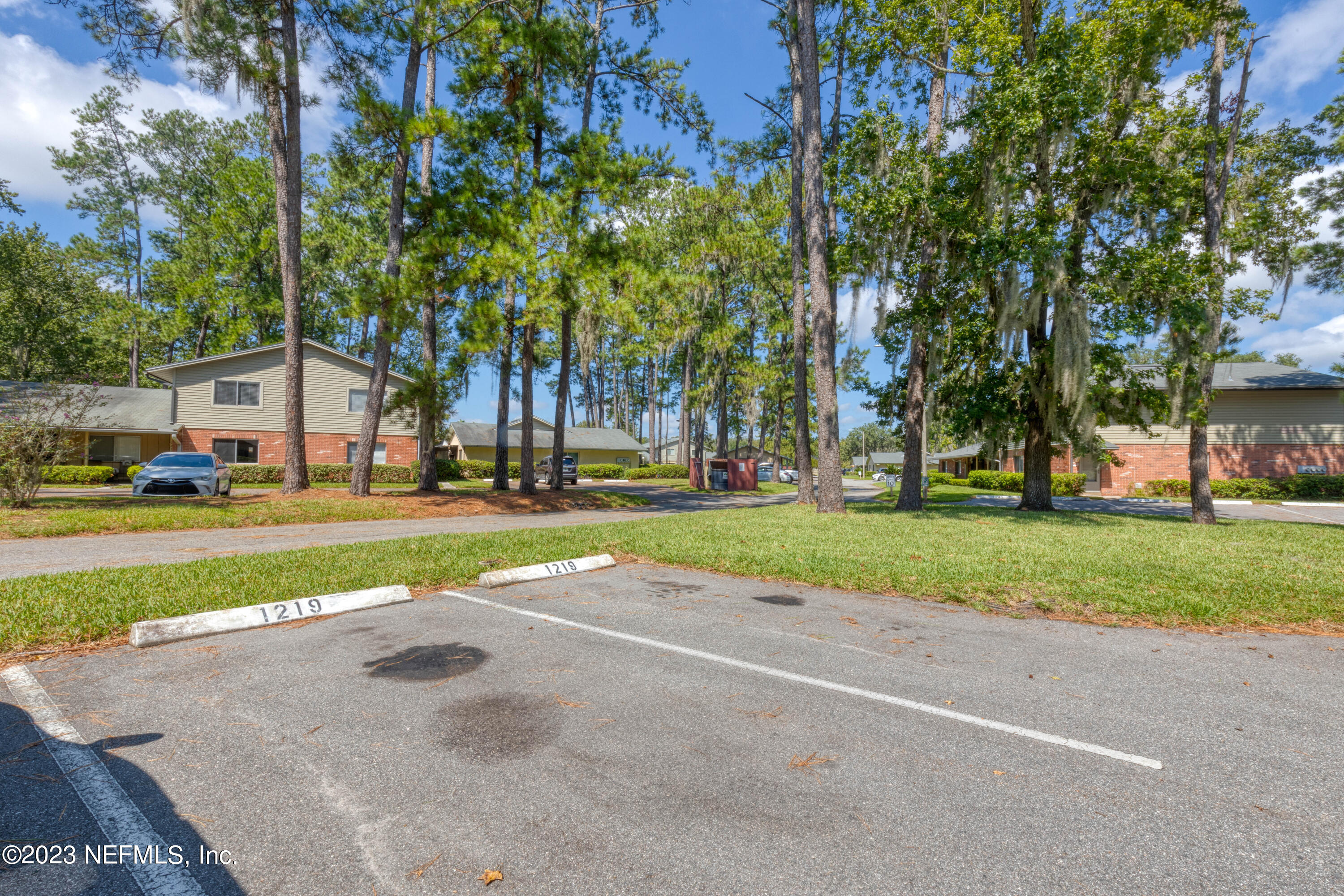1219 The Grove Road, Unit 8 Orange Park, FL 32073 - Photo 19 of 21 1219 Grove Rd Exterior-2
