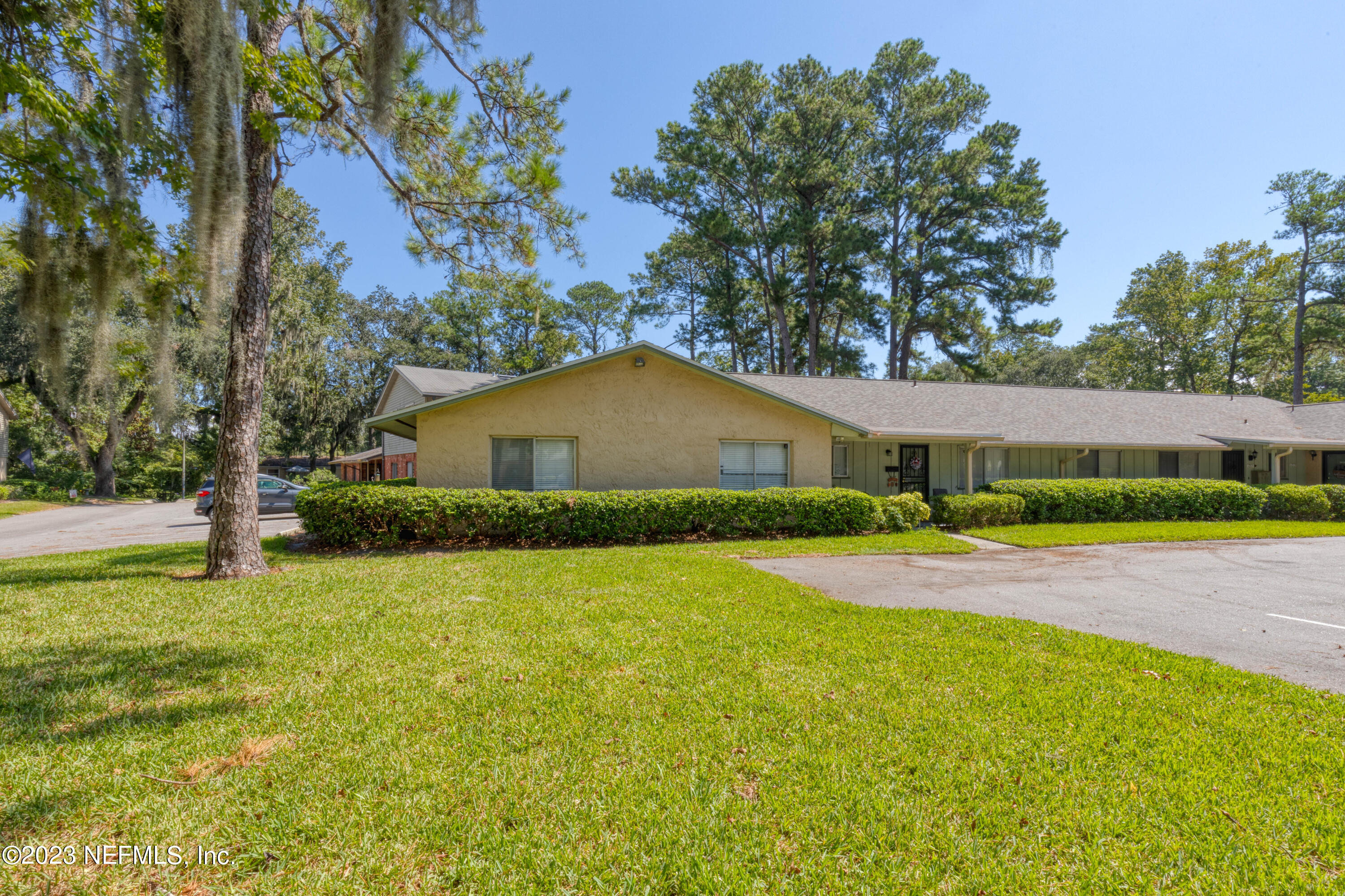 1219 The Grove Road, Unit 8 Orange Park, FL 32073 - Photo 2 of 21 1219 Grove Rd Exterior-3