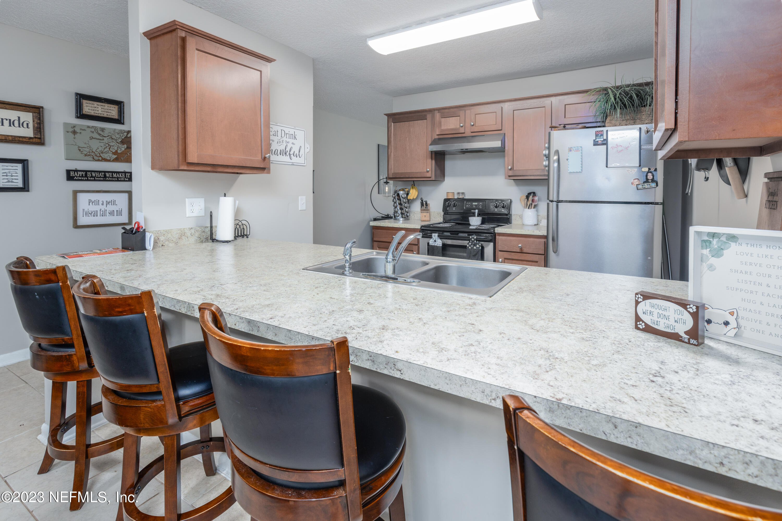 1219 The Grove Road, Unit 8 Orange Park, FL 32073 - Photo 8 of 21 1219 Grove Rd Kit Din-4