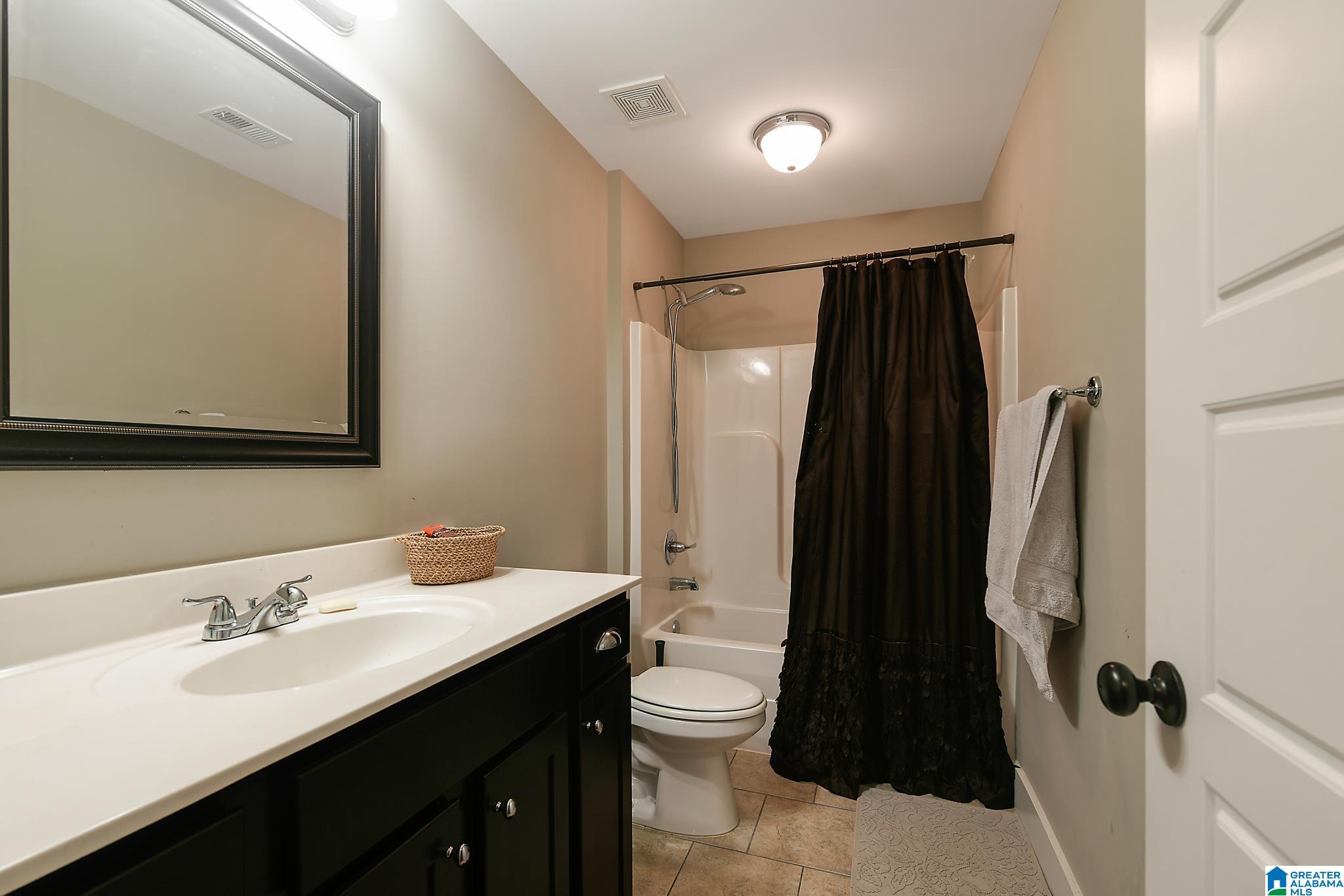 624 Rosebury Road Helena, AL 35080 - Photo 2 of 33