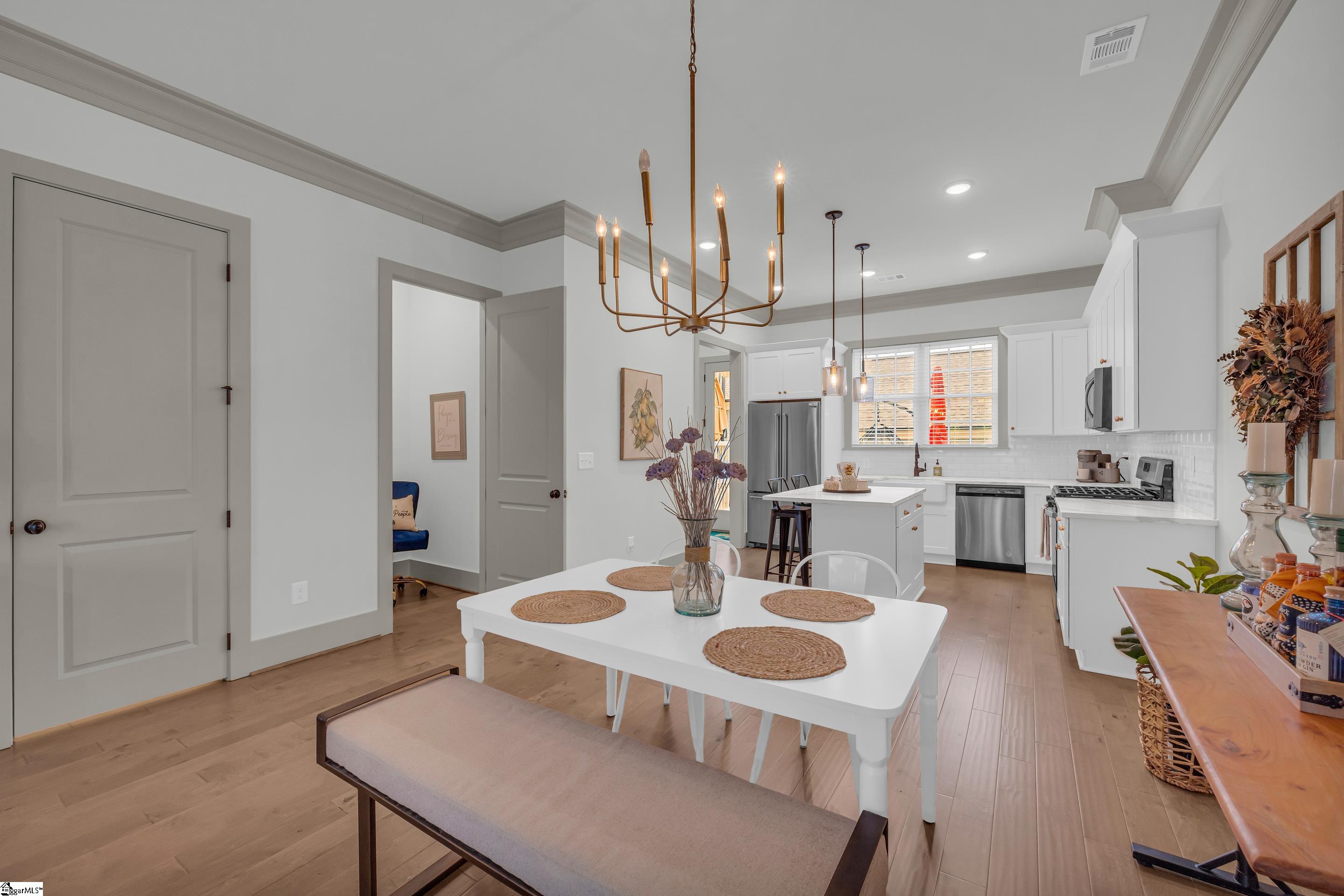 190 Thomas Green Boulevard Clemson, SC 29631 - Photo 8 of 50