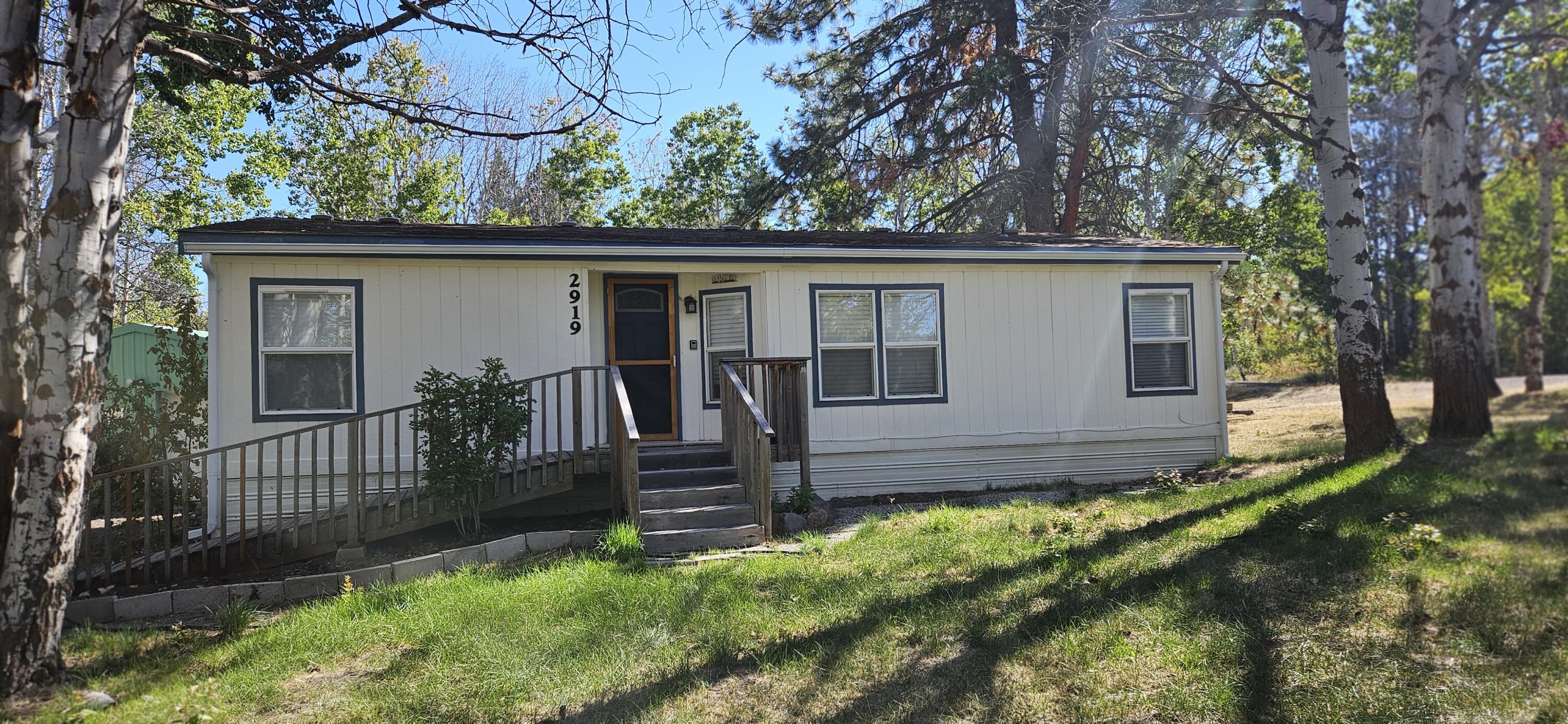 2919 Forest View Drive Chiloquin, OR 97624 - Photo 1 of 21 20250917_105658