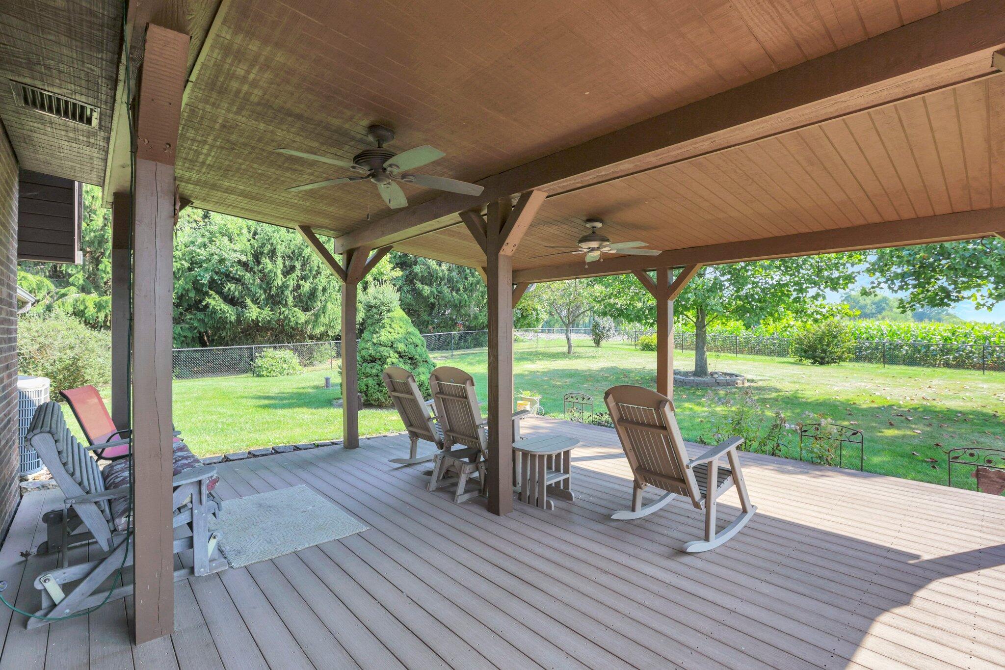 7430 Richardson Road Groveport, OH 43125 - Photo 36 of 40 Backyard Deck