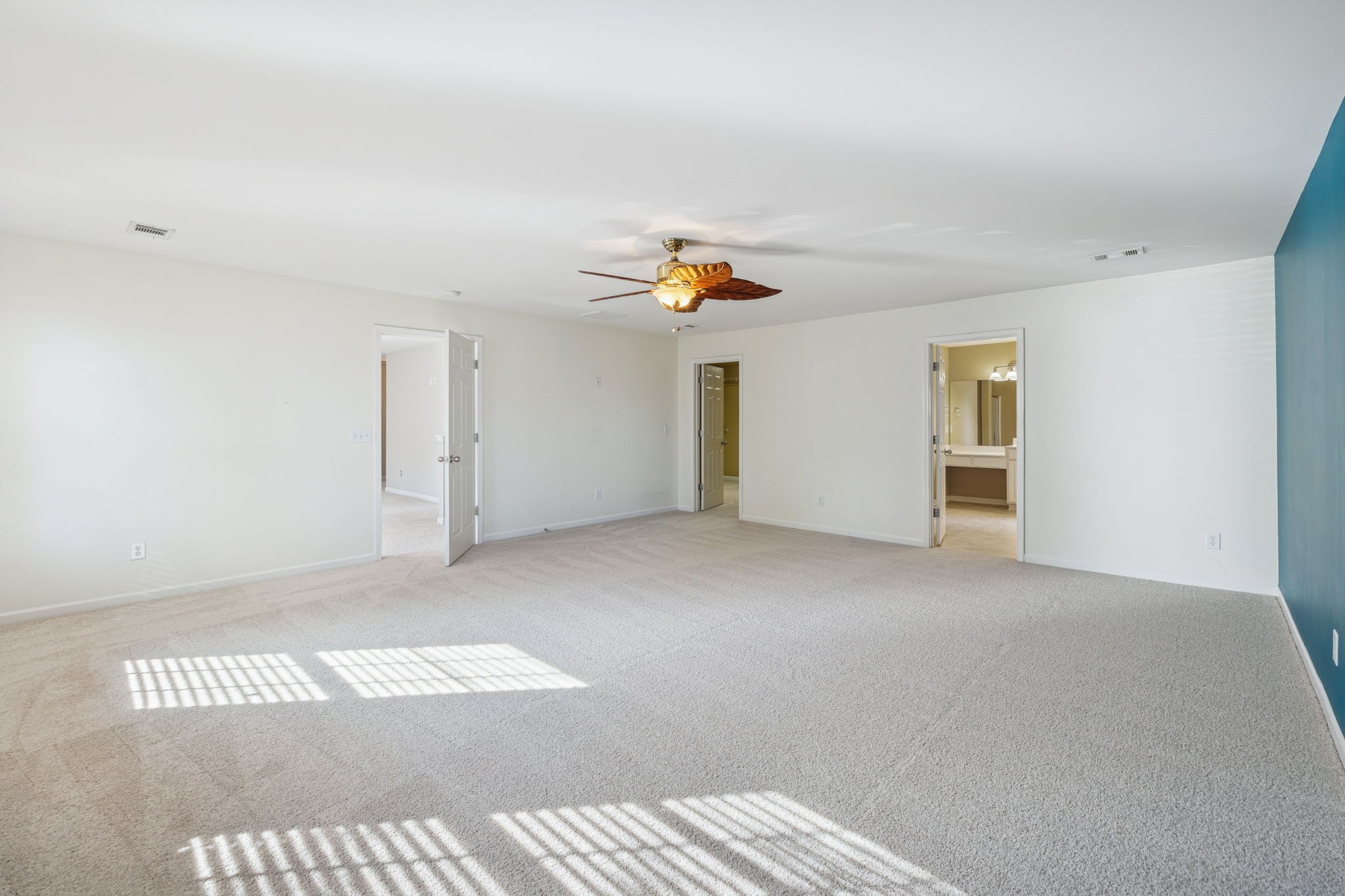 322 Forest Bend Drive Mount Juliet, TN 37122 - Photo 32 of 62 a view of an empty room