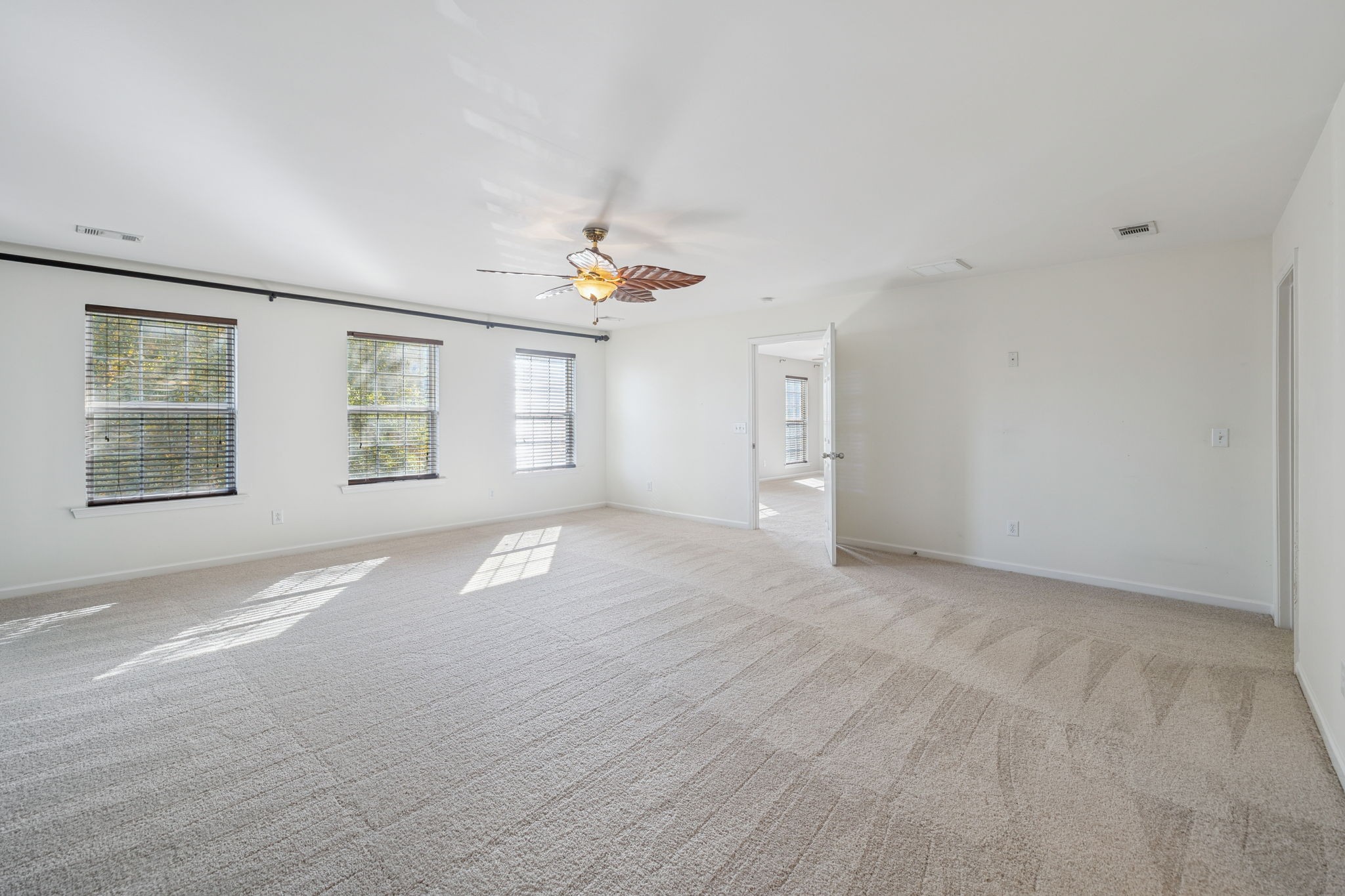 322 Forest Bend Drive Mount Juliet, TN 37122 - Photo 33 of 62 a view of an empty room with a window