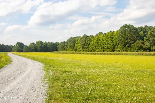 $299,000 | 300 Cabin Creek Lane, Merritt, NC 28556