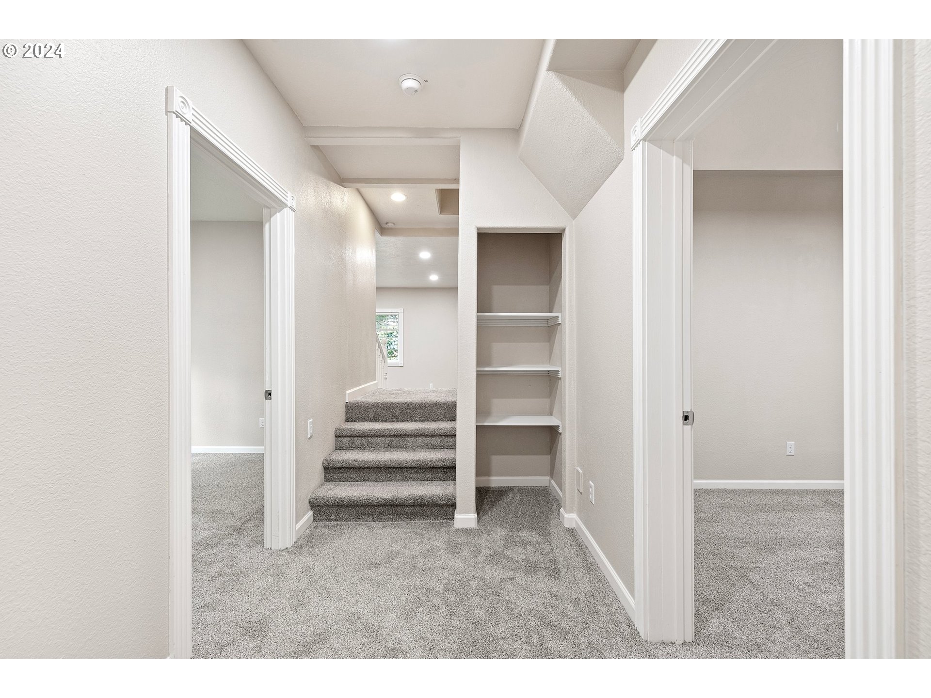 626 South 73rd Street Springfield, OR 97478 - Photo 28 of 46 a view of entryway with white walls