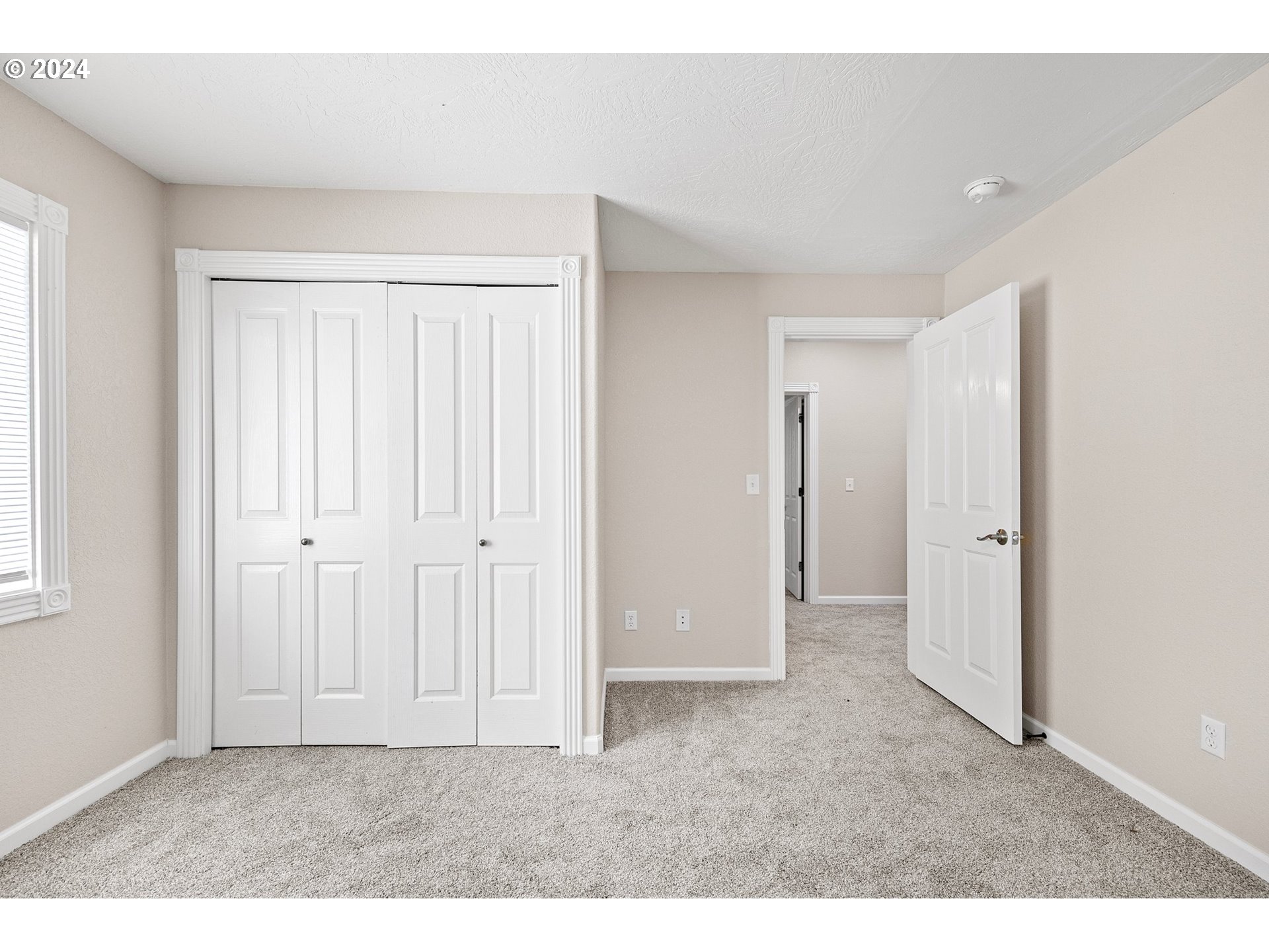 626 South 73rd Street Springfield, OR 97478 - Photo 32 of 46 a view of an empty room