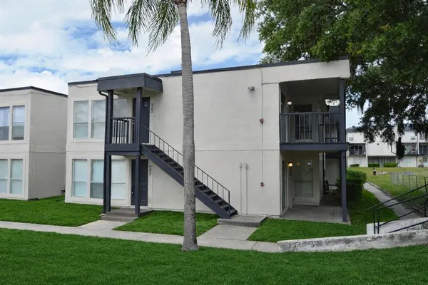 $1,569 | 5004 Castile Place, Unit 463, Tampa, FL 33617