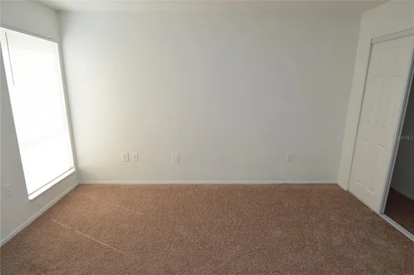 $1,569 | 5004 Castile Place, Unit 463, Tampa, FL 33617
