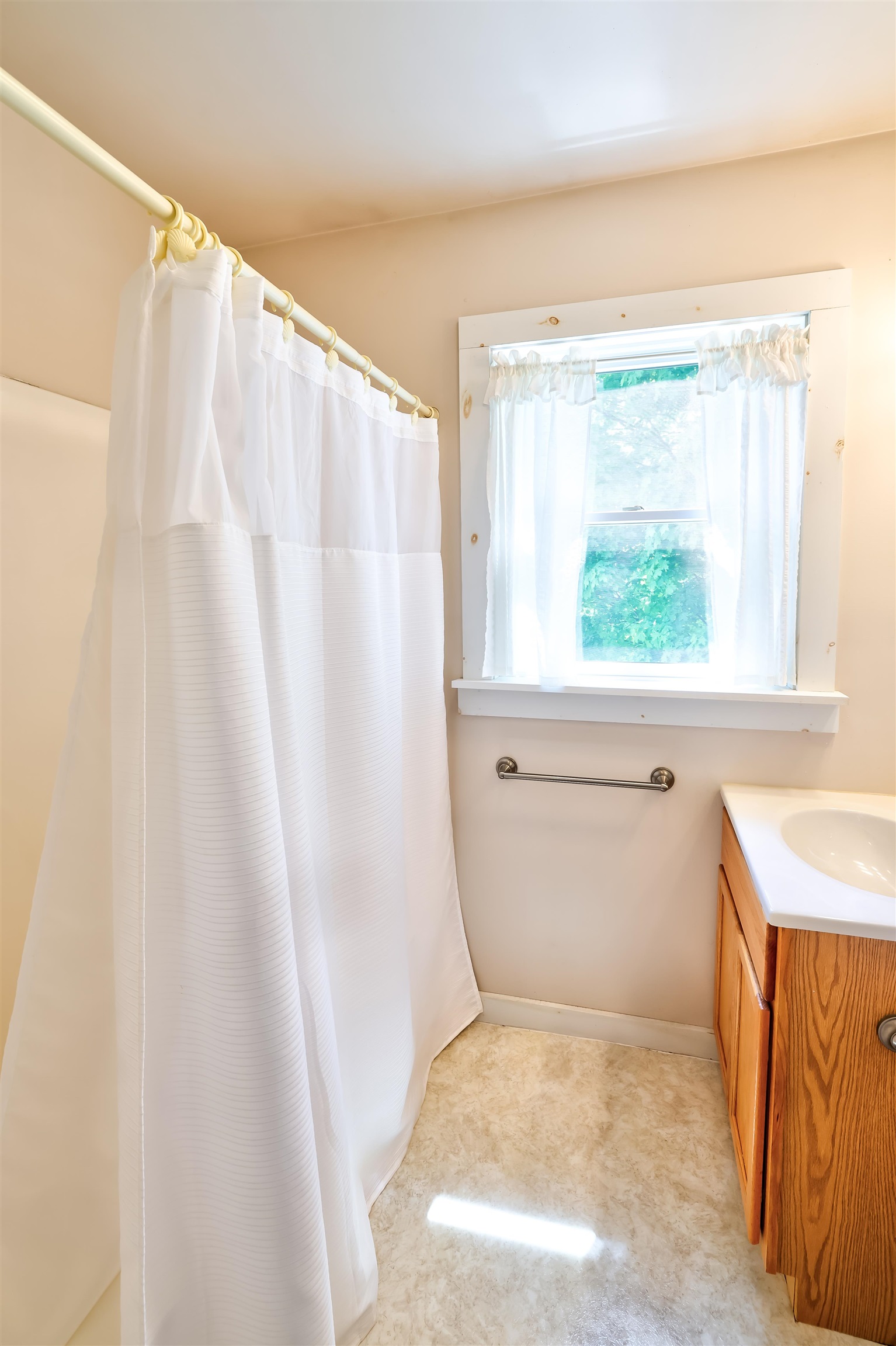 531 Twin Peaks Road Waterbury, VT 05677 - Photo 21 of 33 Gallery Image 21