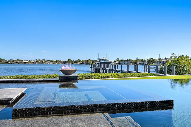 $12,600,000 | 9 Bamboo Lane, Jupiter, FL 33458
