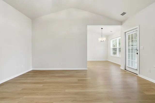 $379,000 | 4566 Fringetree Drive, Murrells Inlet, SC 29576