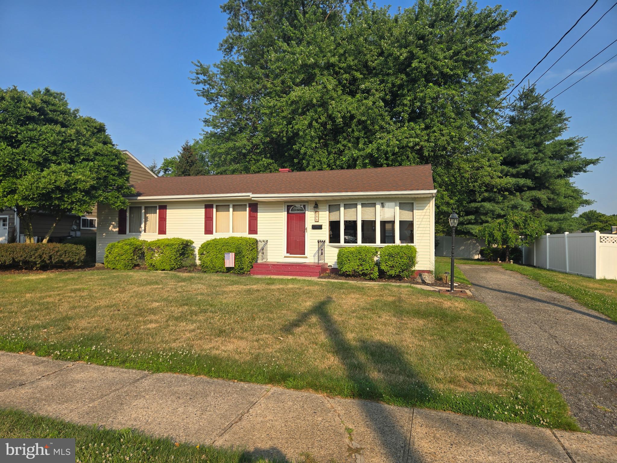 8 Hunt Road Bordentown, NJ 08505 - Photo 2 of 2