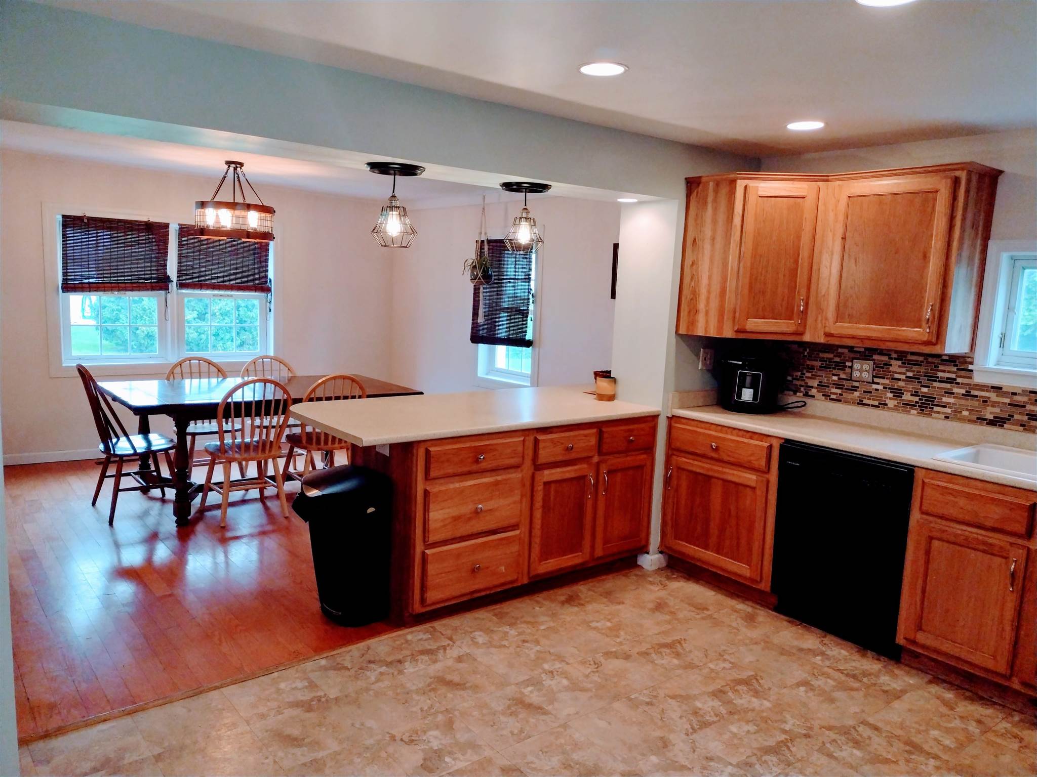 809 Butler Street Angola, IN 46703 - Photo 4 of 17 Gallery Image 4