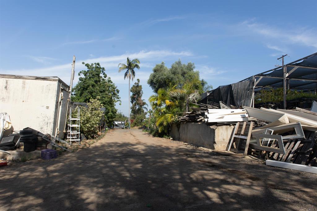 3129 Reche Road Fallbrook, CA 92028 - Photo 12 of 36